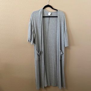 Short sleeve and maxi cardigan
